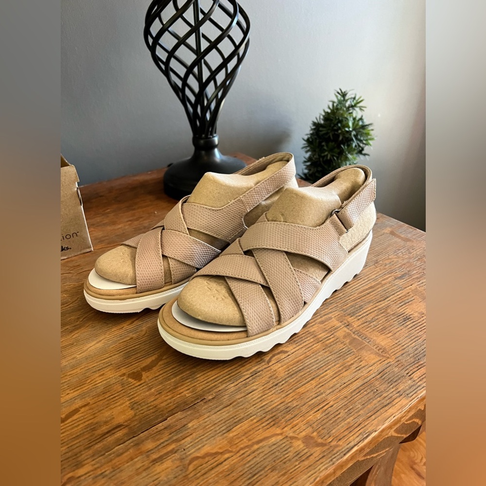 Clarks Taupe Crisscross Platform Sandals